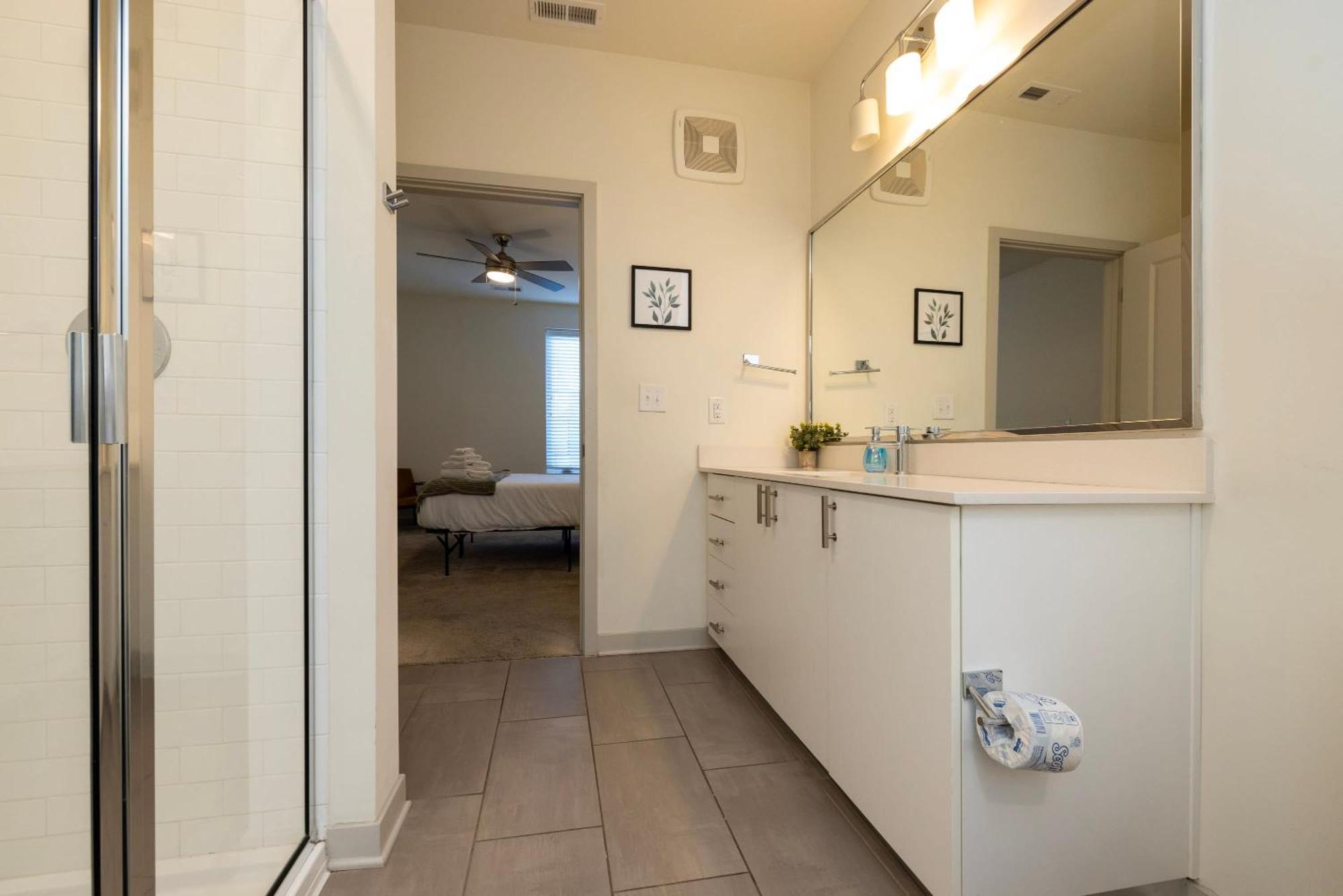 Modern Nulu 2Br Cozysuites 01 Луїсвілл Екстер'єр фото